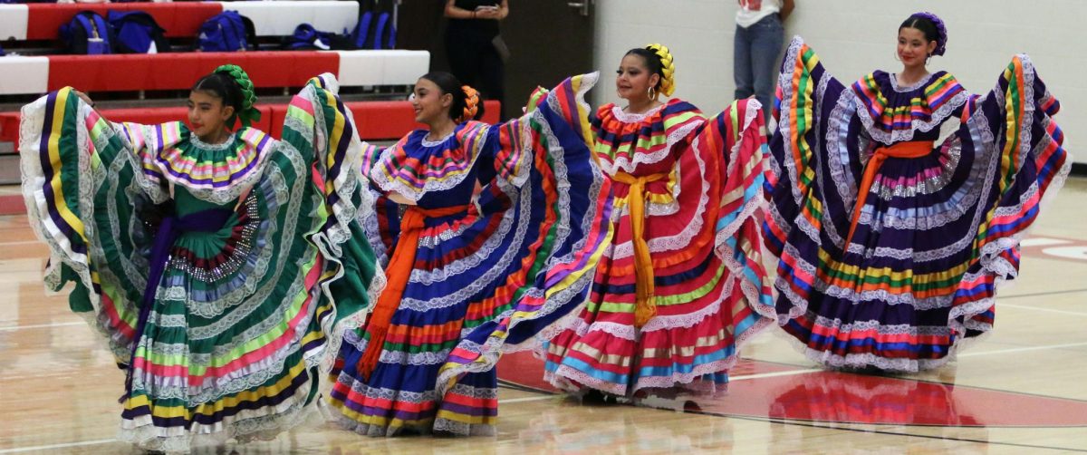 Students from Las Raices De Mi Tierrra perform at the North High Dance Show.